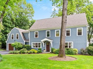 36 Ferry Ln, Barrington, RI 02806