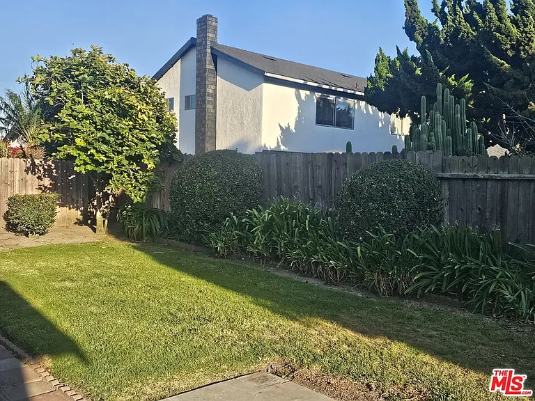 3410 Via Marina Ave — Photo 22
