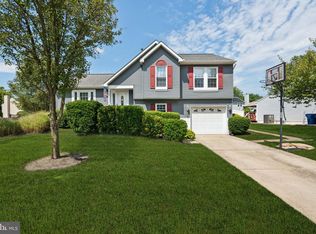 100 Rambling Rd, Lumberton, NJ 08048