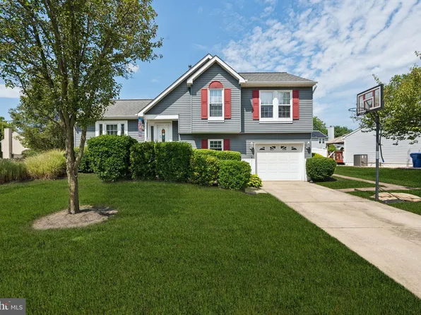 100 Rambling Rd, Lumberton, NJ 08048