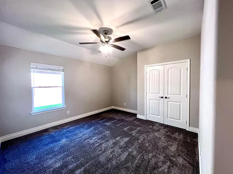 802 Tippit Ln — Photo 15