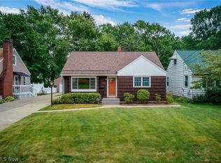 1360 Castlewood Ave SW, North Canton, OH 44720