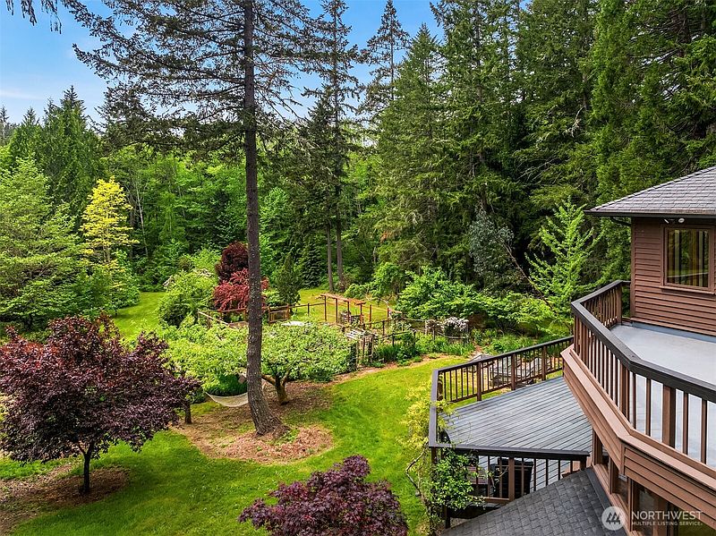 2nd image of 21833 103rd Avenue SW
