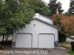 2800 Pine Rd NE UNIT B, Bremerton, WA 98310