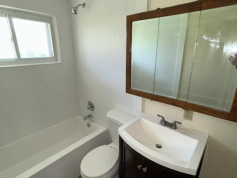 13 W Adams Dr — Photo 12