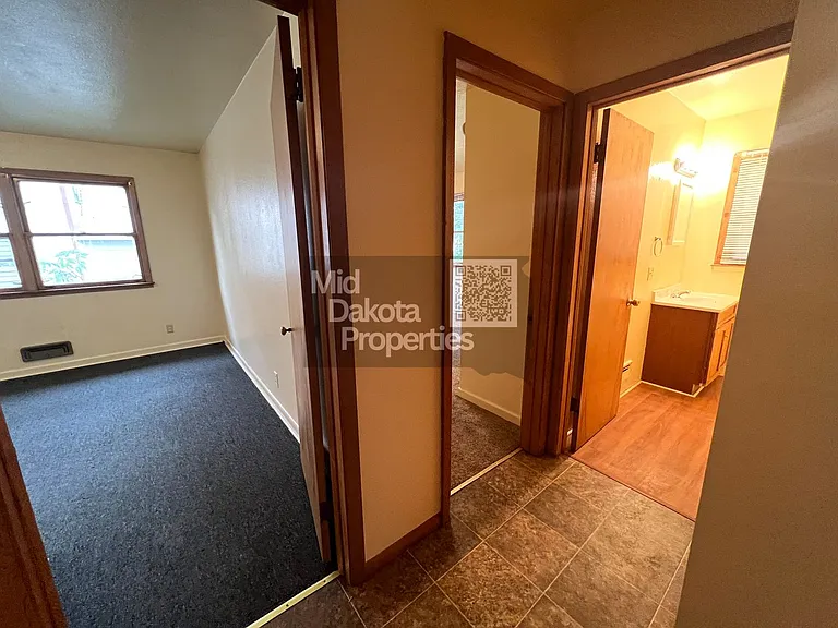 710 S Wisconsin St — Photo 9