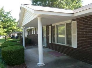 1608 SE P St, Bentonville, AR 72712