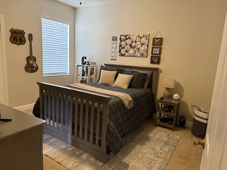 1300 Eastern Pecan Pl #1-107 — Photo 11
