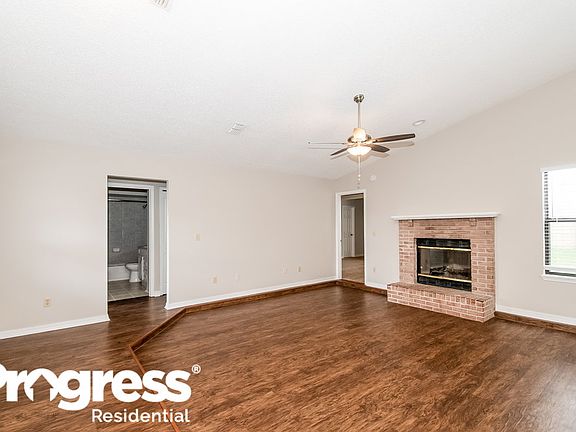 4th image of 1945 Apopka Dr