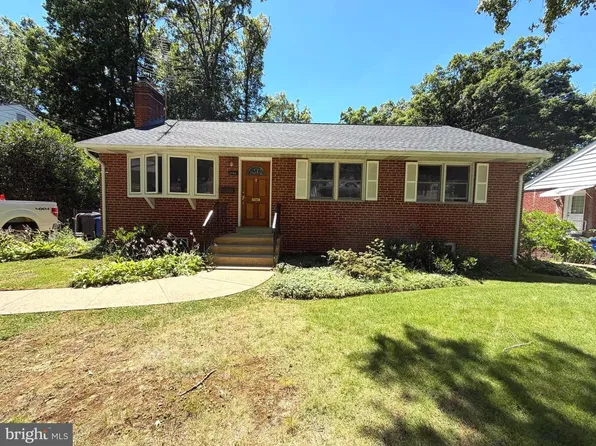 4122 Berritt St, Fairfax, VA 22030