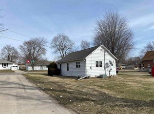 1701 Superior Ave, Savanna, IL 61074