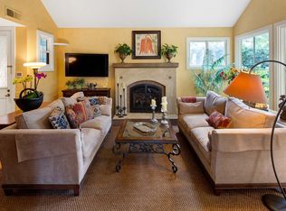 994 Menlo Ave, Menlo Park, CA 94025