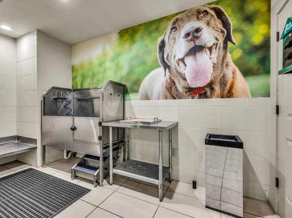 625 E Stassney Ln #7-7305