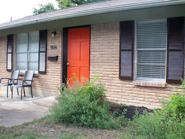 904 Aurora Cir, Austin, TX 78757