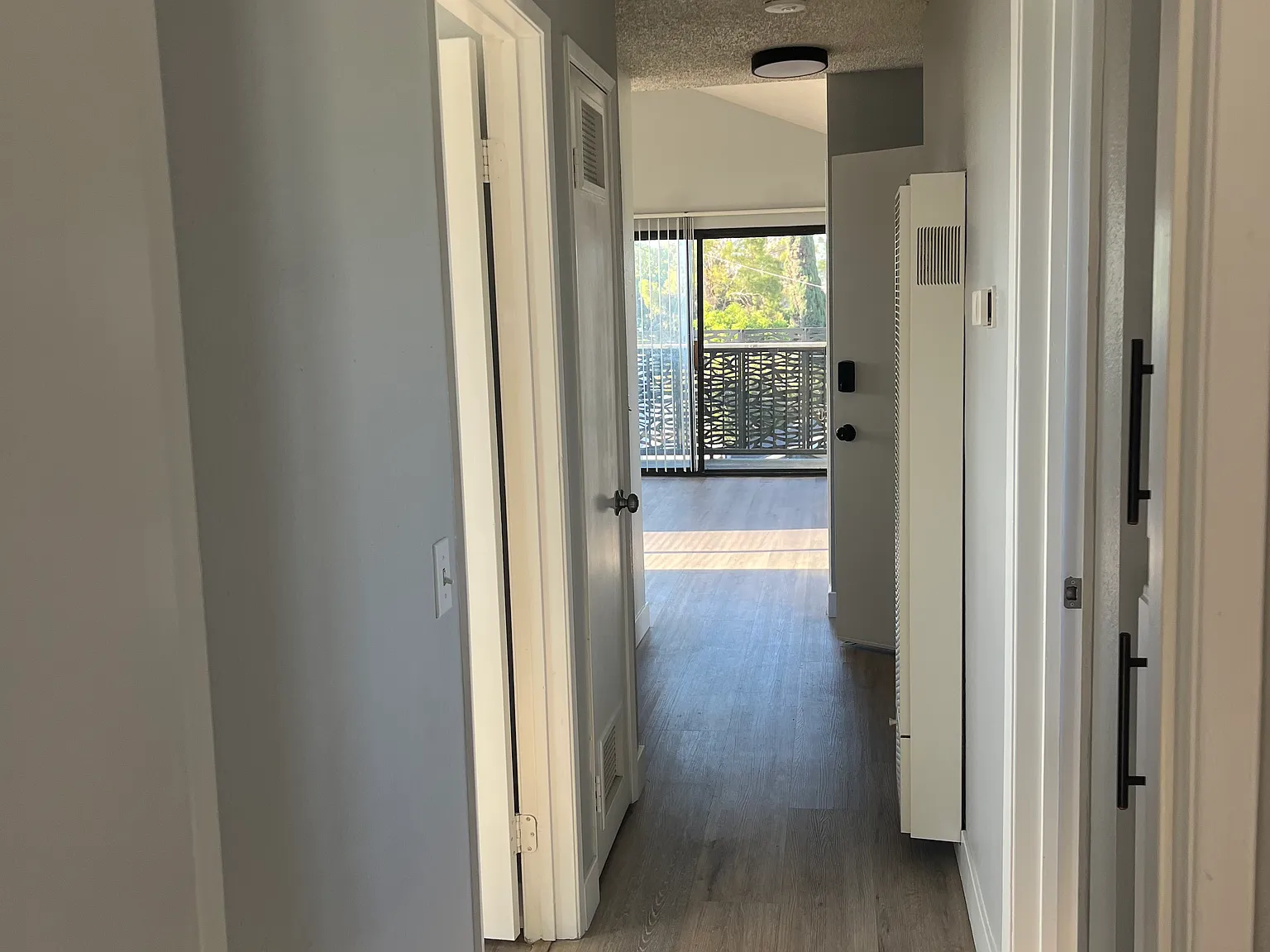 2 bed, $2,600 — Photo 3