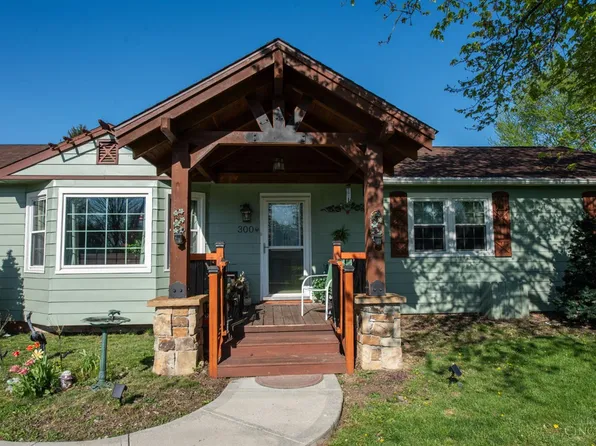300 Arcadia Dr, Middletown, OH 45042