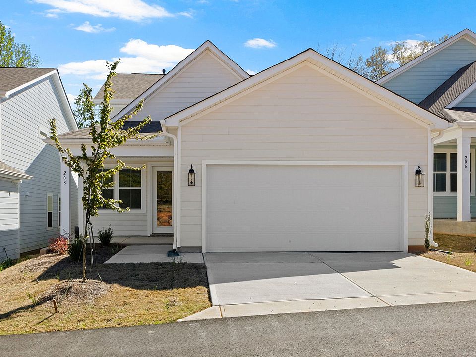 1st image of 208 Nicolet Dr