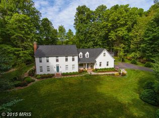6800 Paradise Spring Ct, Clifton, VA 20124