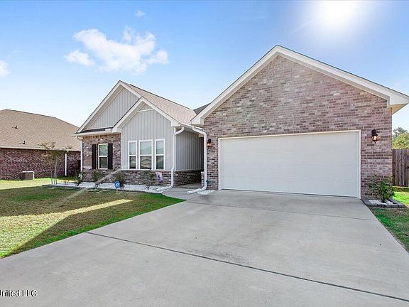 2nd image of 15412 Woodmanse Way