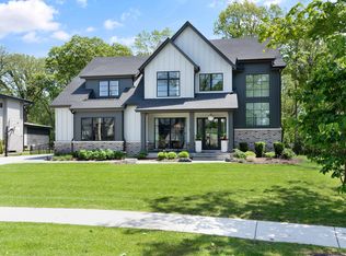 844 S Julian St, Naperville, IL 60540