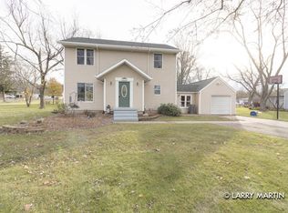 4444 Riverbend Dr SW, Grand Rapids, MI 49534
