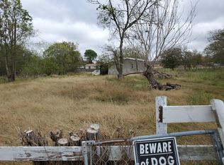 192 Avenue E, Somerville, TX 77879