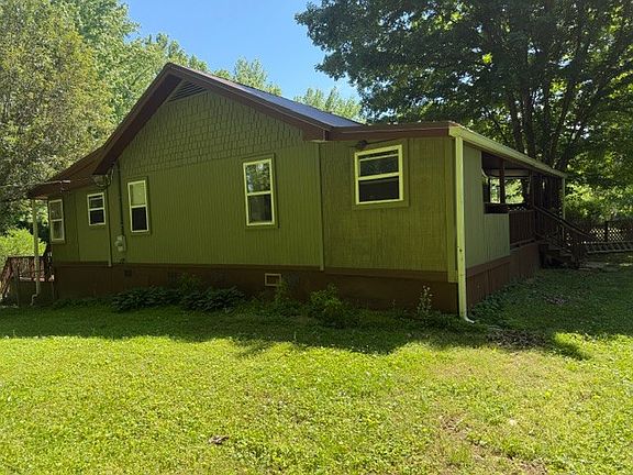 4th image of 806 Case Rd