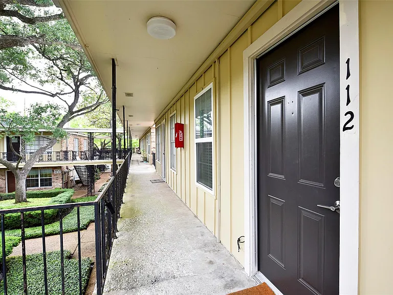 3224 Timmons Ln #112 — Photo 8