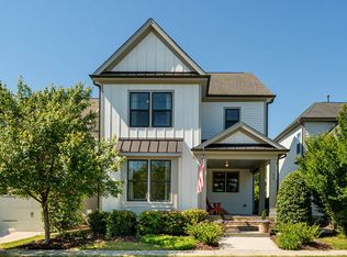 20 Cardinal Ridge Rd, Chapel Hill, NC 27516