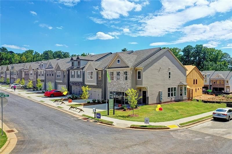 1st image of 2702 Kemp Ct