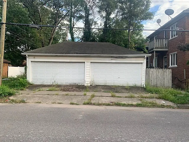 17614 Roselawn St #A & B — Photo 7