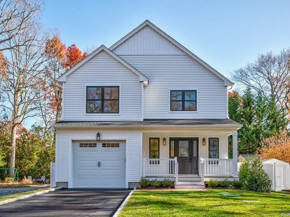 26 Shady Lane, Huntington, NY 11743