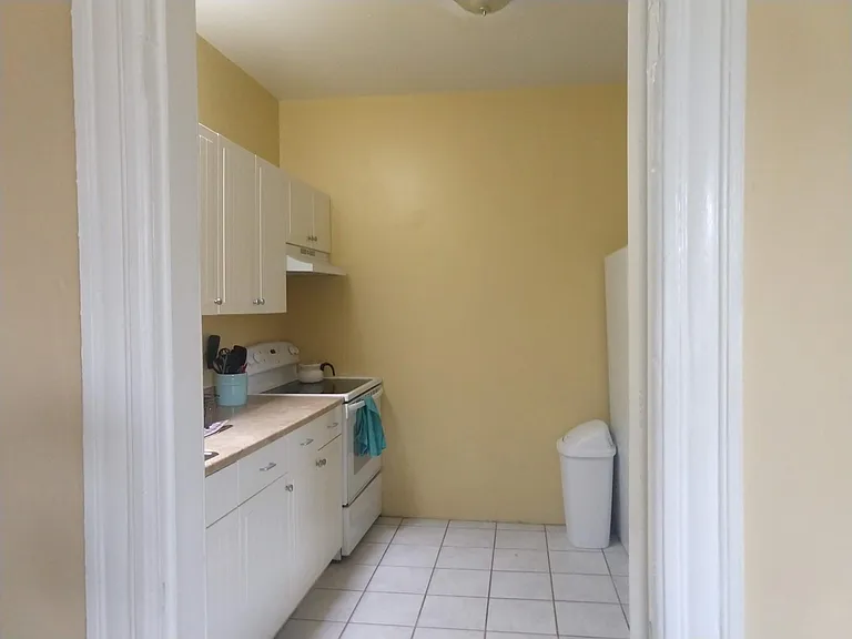 1703 Bolton St #3 — Photo 4