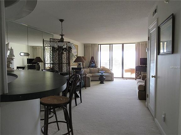5th image of 915 Ocean Shore Blvd #2010