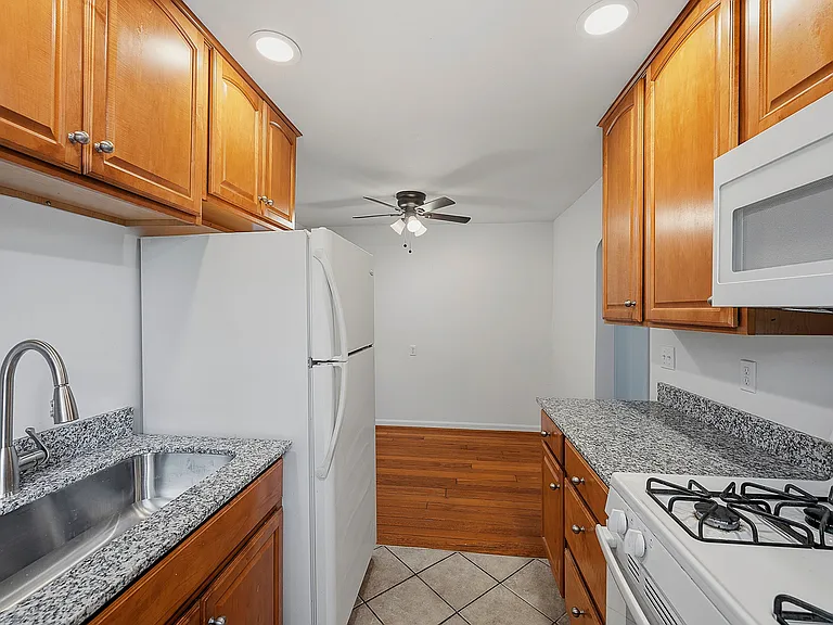3950 Millsbrae Ave #B — Photo 7