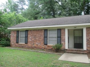 104B Saynor Cir, Lagrange, GA 30240