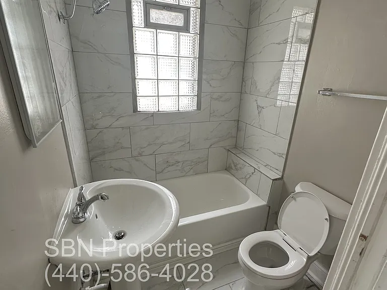 2067 W 101st St #2 — Photo 1