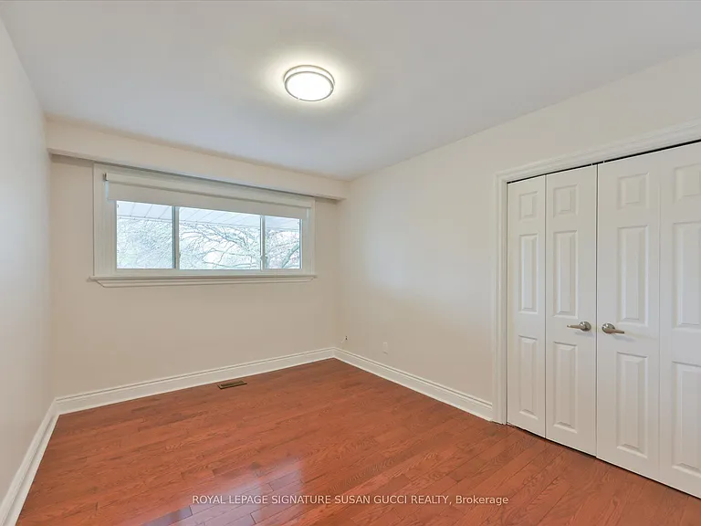 30 Shaunavon Heights Cres — Photo 17