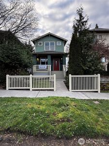 5607 12th Avenue NE, Seattle, WA, 98105