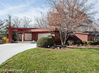 304 52nd St, Des Moines, IA 50312