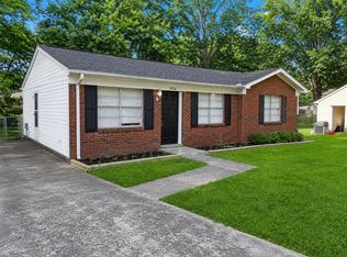 496 Greenview Cv, Collierville, TN 38017