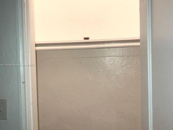 4th image of 1535 Meridian Ave #9