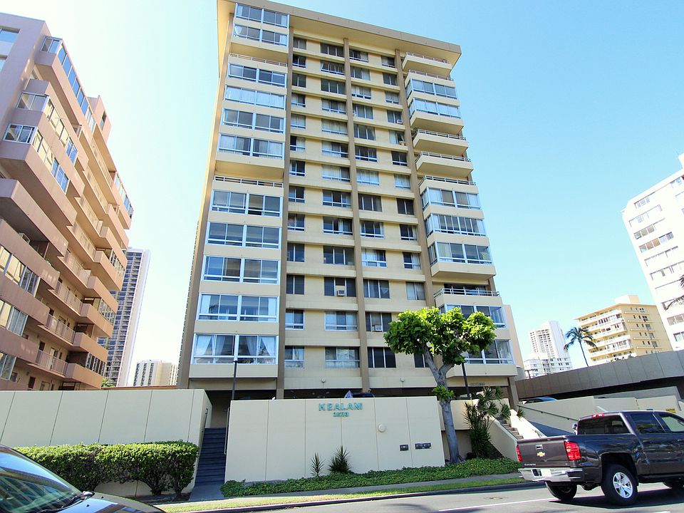1st image of 2533 Ala Wai Blvd APT 602
