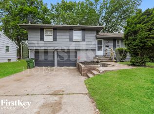 8313 E 85th Ter, Raytown, MO 64138