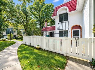 740 Blue Ridge Dr, Medford, NY 11763