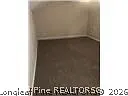 102 Digby Ct — Photo 9