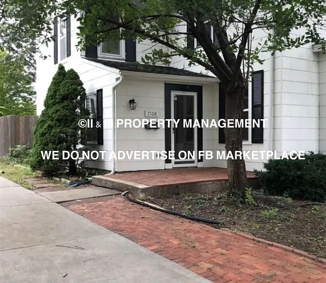 7108 W 86th St — Photo 3