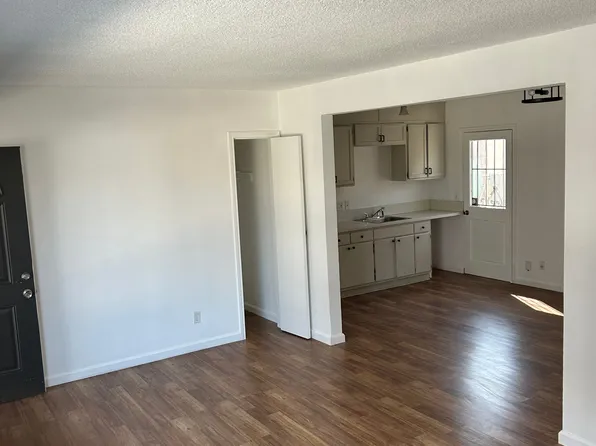 2710 Queen St APT 1, Los Angeles, CA 90039