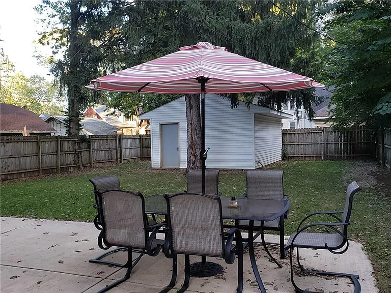 4543 Carrollton Ave — Photo 4