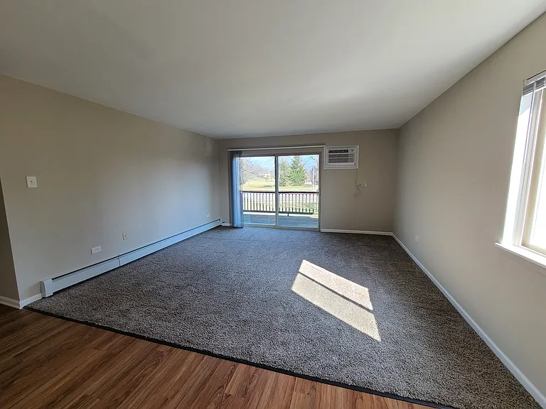 Willowbrook Apartment Homes — Photo 101